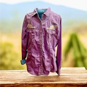 Wrangler Rock 47 Purple woman’s Snap Down shirt size L